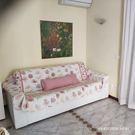 Casa Giglio Apartment